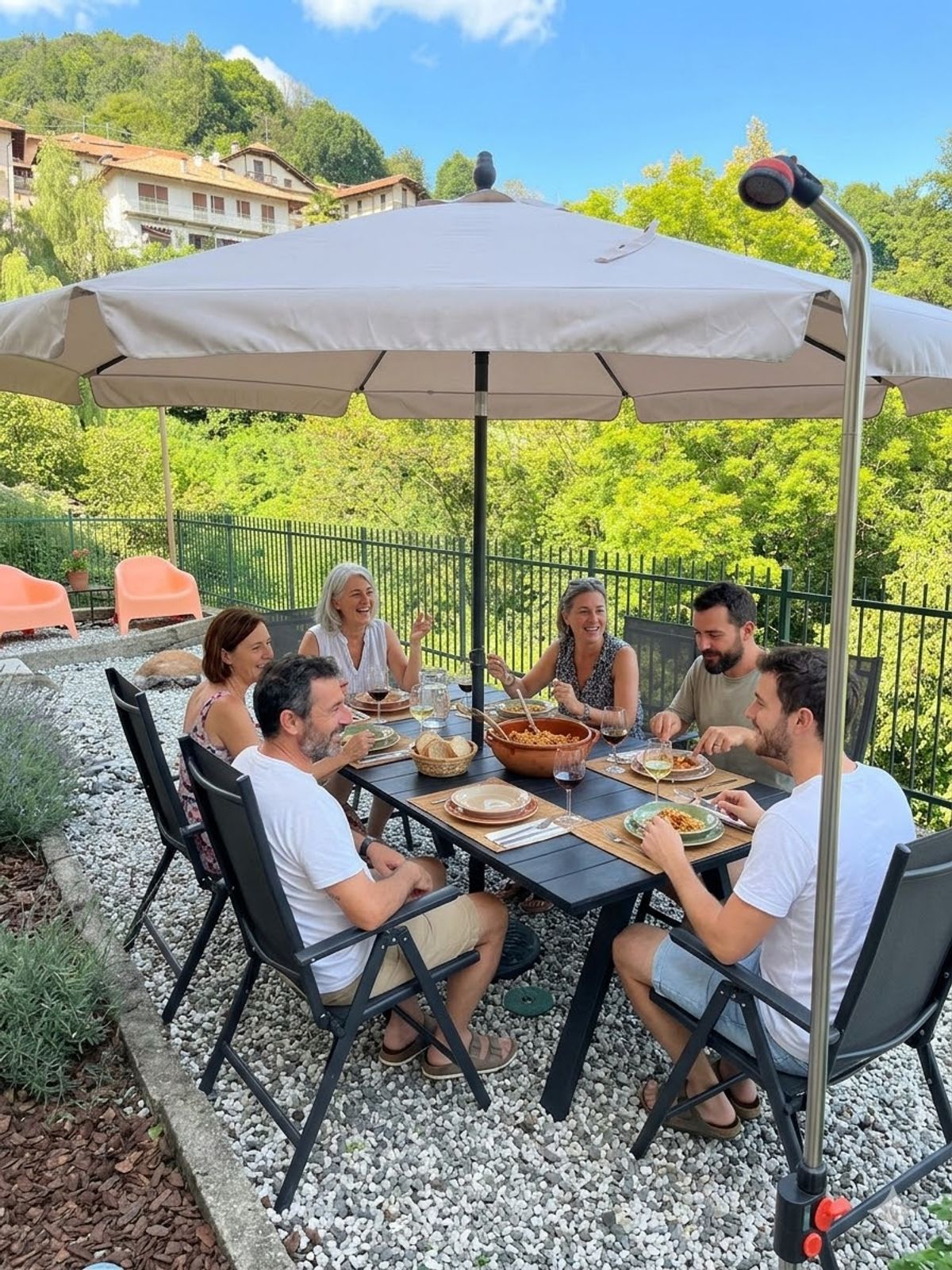 Tuin van de vakantiewoning in Piemonte